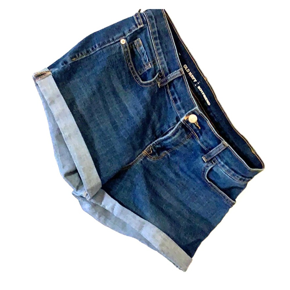 Women’s Boyfriend cut jeans